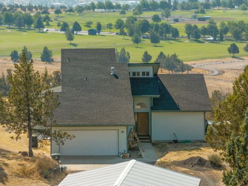 1925 Ne Loucks Rd, Madras, OR, 97741-8991 | Card Image
