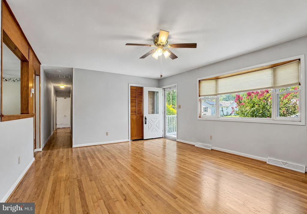Residential in LEONARDTOWN 3