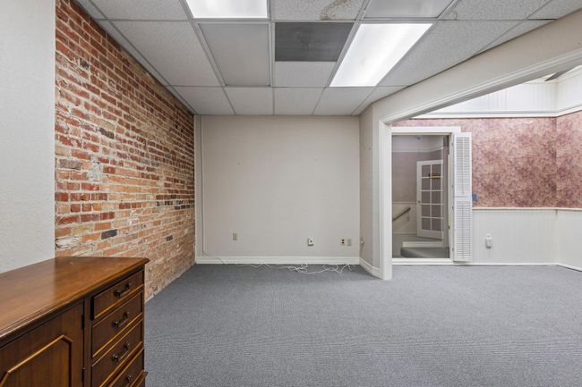 Second Floor Office Suite | Image 25