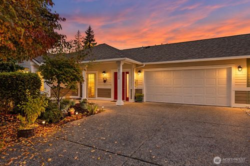 2655-22526 Se 45th Pl, Issaquah, WA, 98029-6800 | Card Image