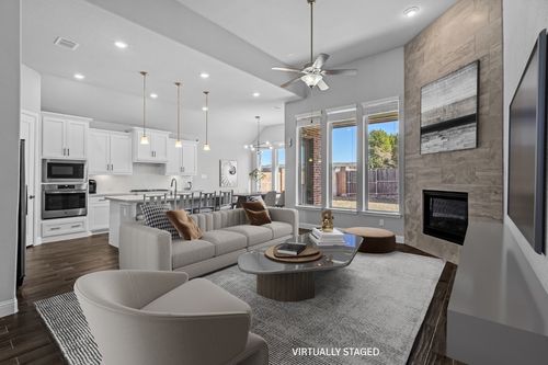 17652 Pinyon Ln, Dallas, TX, 75252-8011 | Card Image