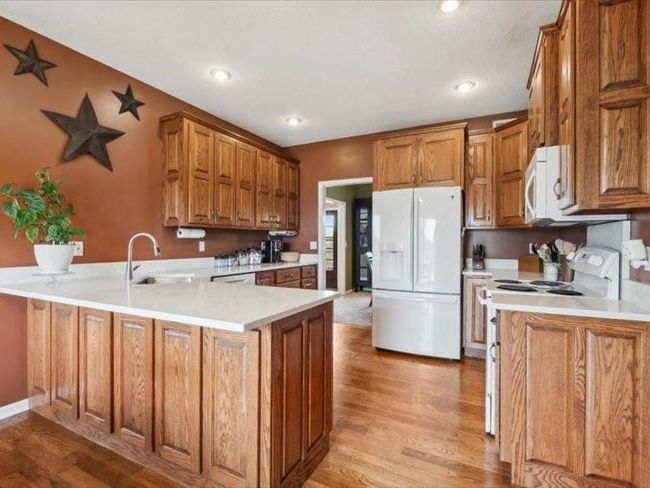 23338 Kissinger Rd, House other with 3 bedrooms, 4 bathrooms and null parking in Leavenworth KS | Image 10