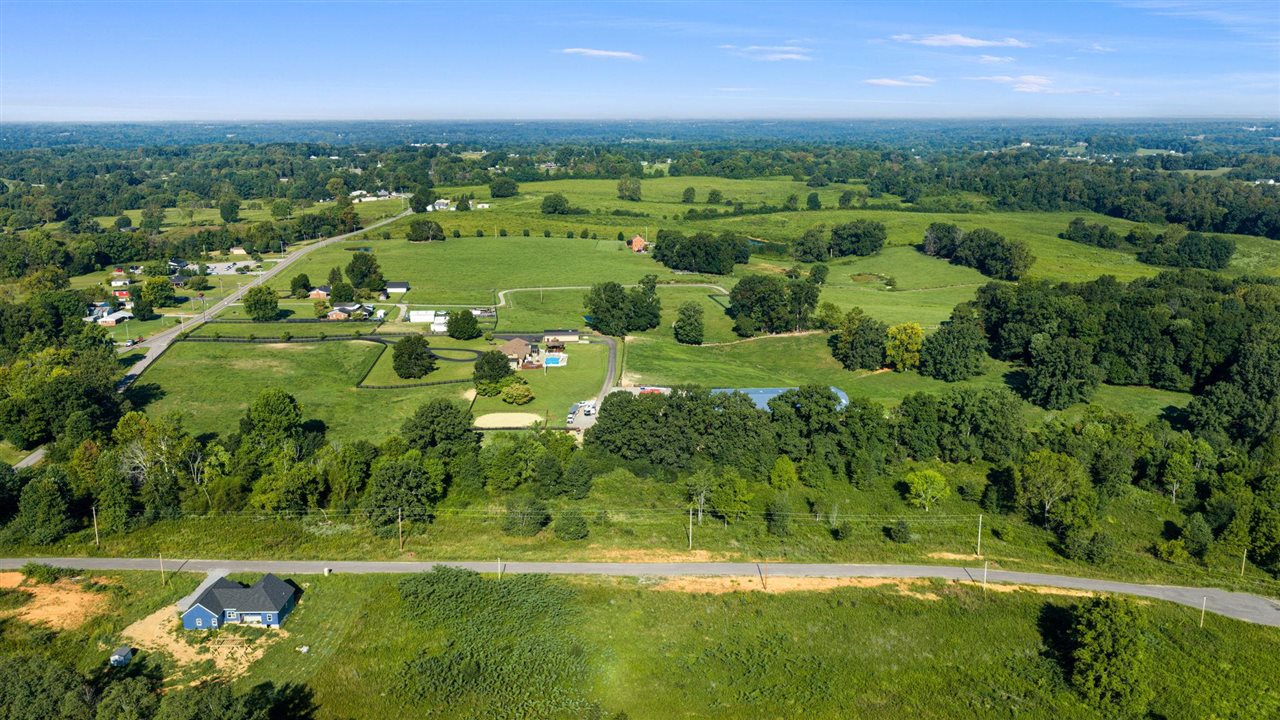Land in Scottsville 3