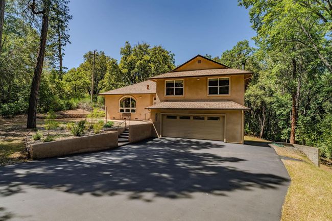 18777 Sugar Pine Dr S, House other with 3 bedrooms, 3 bathrooms and null parking in Pine Grove CA | Image 8