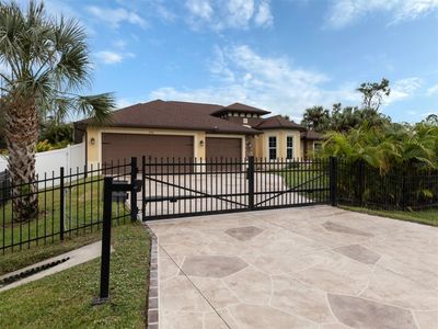 2758 Morrietta Lane, House other with 3 bedrooms, 2 bathrooms and null parking in North Port FL | Image 1