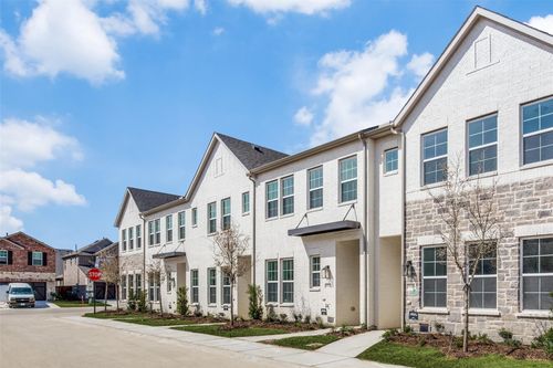 9915 Schramm St, Irving, TX, 75063-0082 | Card Image