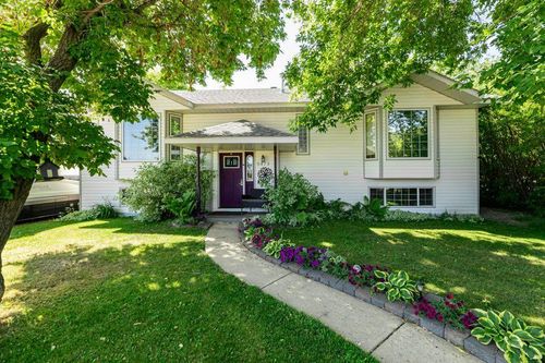 5473 52 Ave, Lacombe, AB, T4L1L1 | Card Image