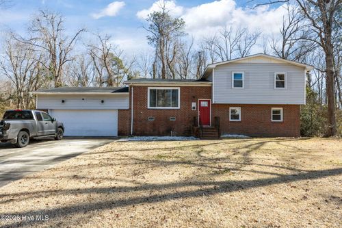 120 Jupiter Trl, Jacksonville, NC, 28546-9107 | Card Image