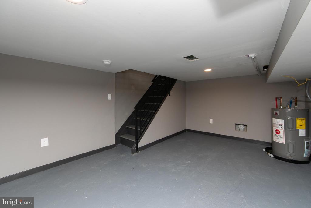 Residential in PHILADELPHIA 5
