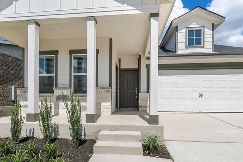271 Alamito Ave, Kyle, TX, 78640-6770 | Card Image