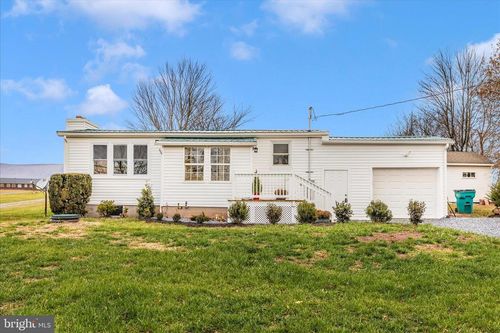 8128 Apples Church Rd, THURMONT, MD, 21788-1305 | Card Image