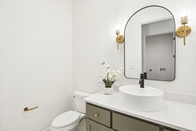 From its clean lines to its calming palette, this bathroom is built for bliss. | Image 19