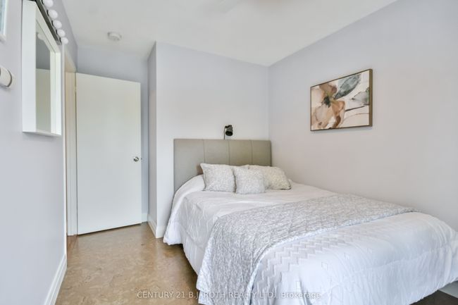 51 Heather St, House other with 3 bedrooms, 2 bathrooms and 2 parking in Barrie ON | Image 23