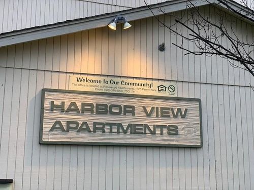 500 Tucker Ave, Friday Harbor, WA, 98250-7929 | Card Image
