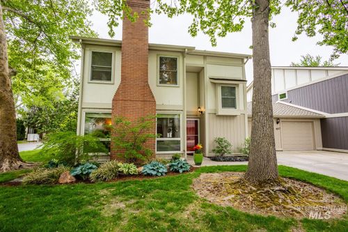 1557 E Lenz Ln, Boise, ID, 83712-8335 | Card Image