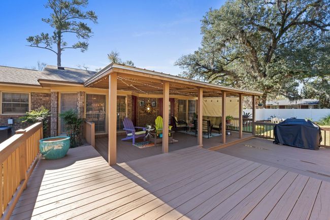 312 W Marion St, House other with 3 bedrooms, 2 bathrooms and null parking in Chattahoochee FL | Image 36