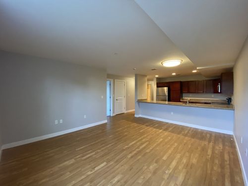 apt-202-20 Pond St, Braintree, MA, 02184-5356 | Card Image