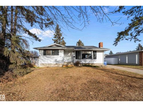 5546 Centennial Dr, Wetaskiwin, AB, T9A2L7 | Card Image