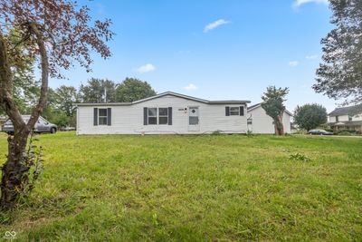 5639 W County Road 715 N, House other with 3 bedrooms, 2 bathrooms and null parking in Connersville IN | Image 1