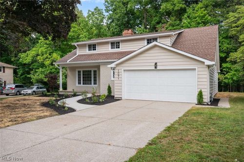 1091 Dorsh Road, South Euclid, OH, 44121 | Card Image