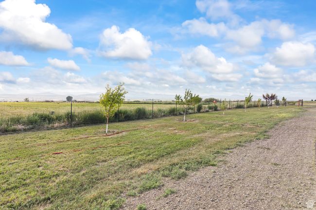 1036 E Airport Rd, House other with 3 bedrooms, 3 bathrooms and 1604 parking in Panguitch UT | Image 38