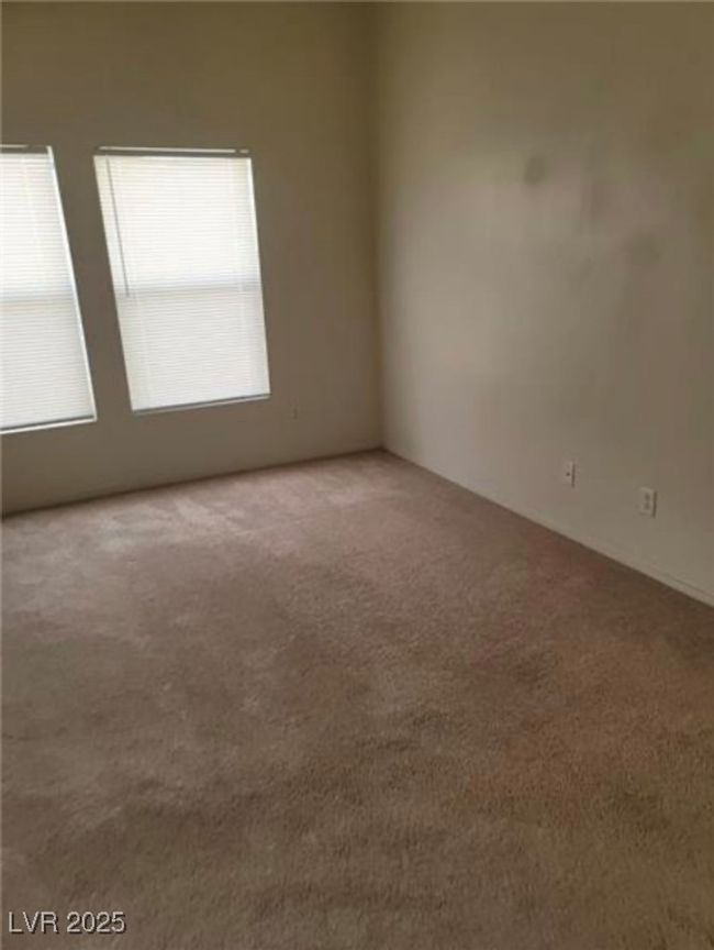 UNIT-101 - 6425 Extreme Shear Ave, Townhouse with 2 bedrooms, 2 bathrooms and null parking in Henderson NV | Image 19
