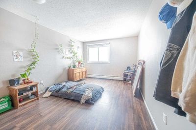 321 - 5120 62 St, Condo with 1 bedrooms, 1 bathrooms and 1 parking in Red Deer AB | Image 3