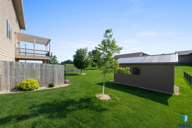 100 Oak Ave, House other with 6 bedrooms, 4 bathrooms and null parking in Crooks SD | Image 42