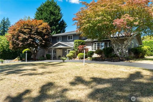 121 Hillcrest Dr, Elma, WA, 98541-9338 | Card Image