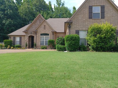 8268 Bartlett Gap Dr, Bartlett, TN, 38133-5804 | Card Image