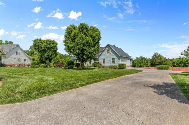 3054 Hawthorne St, House other with 5 bedrooms, 5 bathrooms and null parking in Athens TN | Image 5