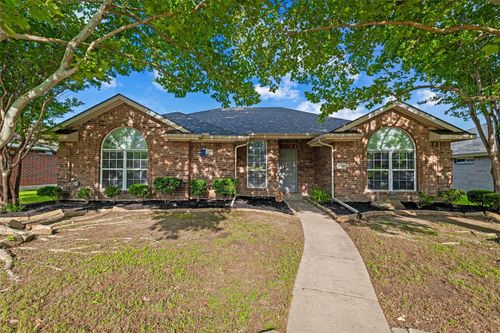 1720 Avonlea Dr, Rockwall, TX, 75087-7121 | Card Image