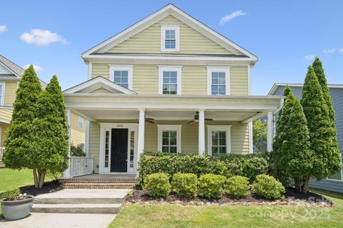 12525 Druids Glen Dr, Pineville, NC, 28134-7326 | Card Image