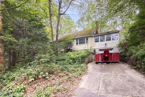 16 Sunset Dr, Huntington, NY, 11743-3770 | Card Image