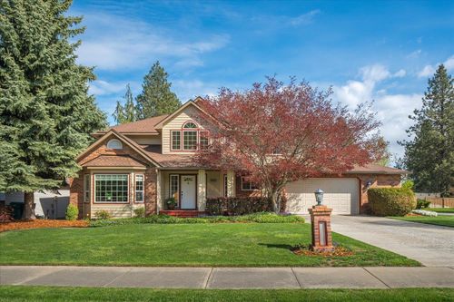 4511 E 40th Ave, Spokane, WA, 99223-1283 | Card Image