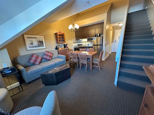 316/318, QTR 1 89 Grand Summit Way, Dover, VT, 05356 | Card Image