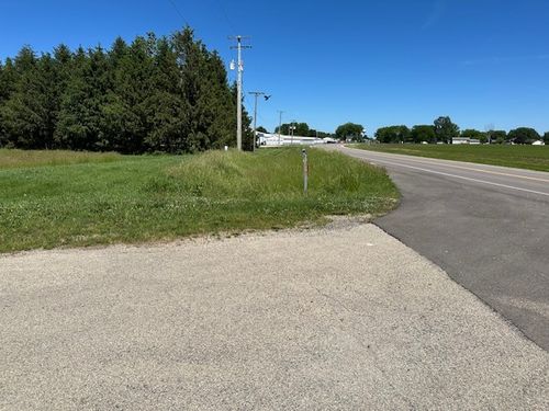 30 Us Highway 30, Shabbona, IL, 60550 | Card Image
