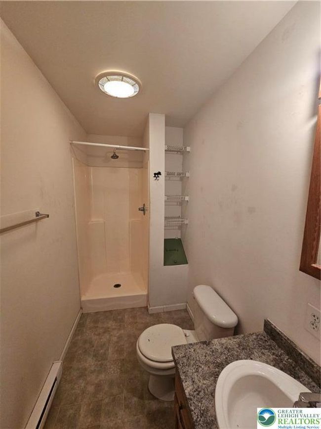 178 Sparrow Ln, House other with 3 bedrooms, 2 bathrooms and null parking in Jim Thorpe PA | Image 14