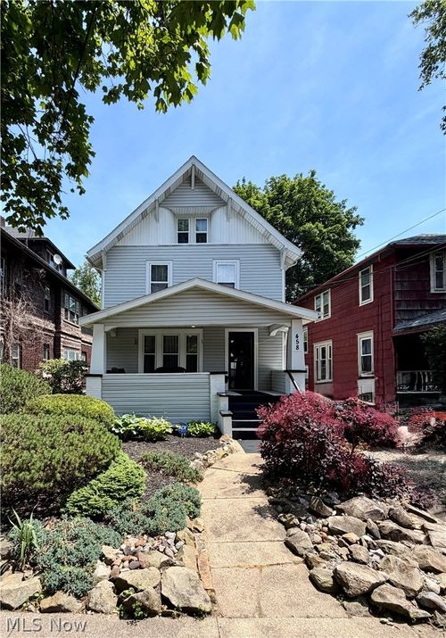 458 Crestwood Ave, Akron, OH, 44302-1621 | Card Image
