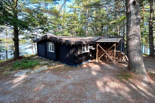 6198 Go Home Lake Rd, Port Severn, ON, L0K1S0 | Card Image