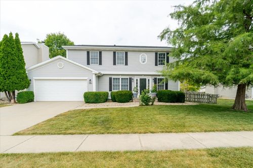 3310 Stonebridge Dr, Bloomington, IL, 61704-9394 | Card Image