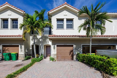 5636 Nw 58th Ln, Tamarac, FL, 33319-2311 | Card Image