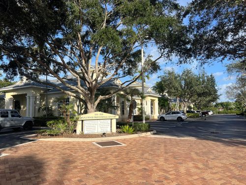 ste-7-1935 Commerce Ln, Jupiter, FL, 33458-5858 | Card Image