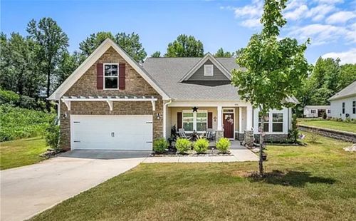 490 Twin View Dr, Westminster, SC, 29693-3251 | Card Image