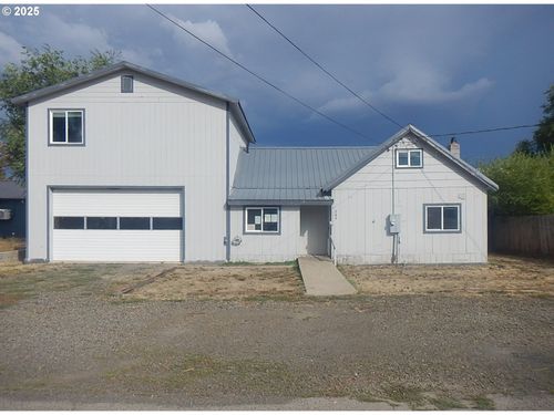 265 N 14th Ave, Elgin, OR, 97827-9211 | Card Image