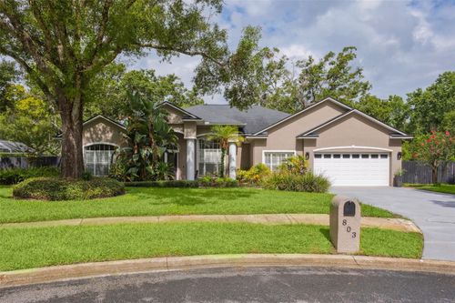 803 Brooker Village Cir, Lutz, FL, 33548-5061 | Card Image