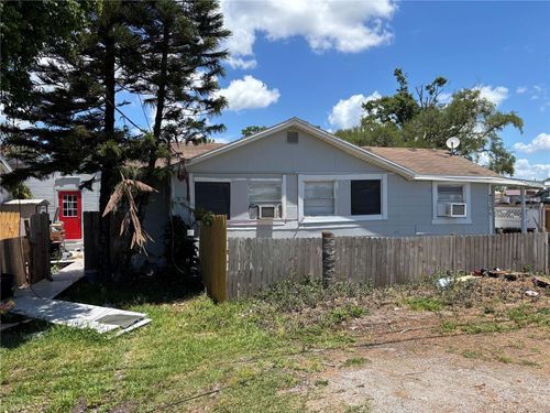 4213 W Cayuga St, TAMPA, FL, 33614-6950 | Card Image