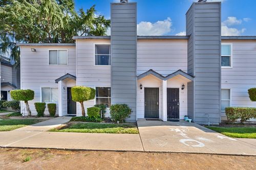 apt-111-8272 Center Pkwy, Sacramento, CA, 95823-5924 | Card Image