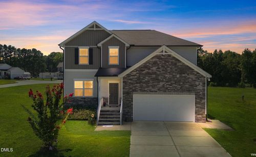 202 Queenstown Dr, Kenly, NC, 27542-7317 | Card Image
