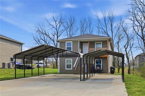 133 N Water St, Warrensburg, MO, 64093-1613 | Card Image